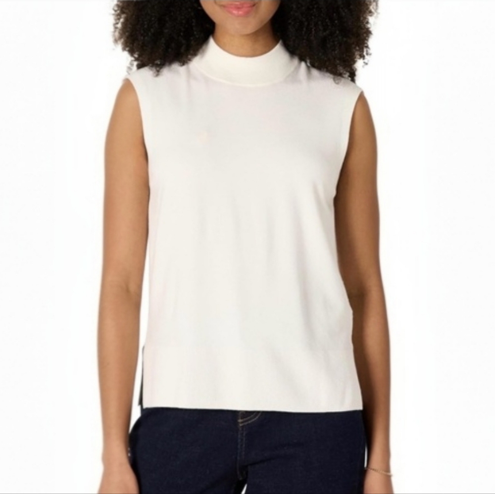 Amazon Essentials Women's Regular-Fit Cap Sleeve Pullover Mock Neck Sweater Top